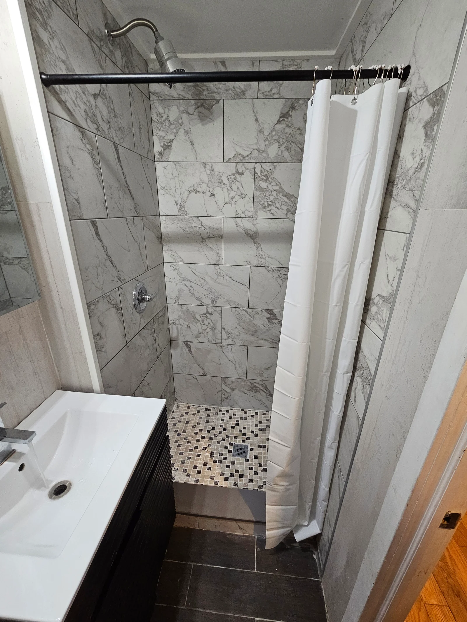 After — Shower remodeling, photo 1